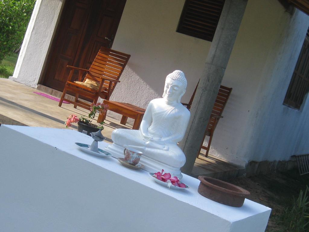 Apartamento Sunshine Cafe Tangalle Exterior foto