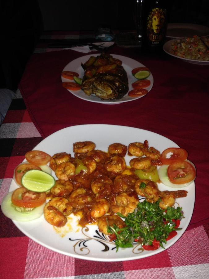 Apartamento Sunshine Cafe Tangalle Exterior foto
